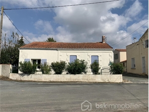 maison a renover à la vente -   17780  SAINT NAZAIRE SUR CHARENTE, surface 67 m2 vente maison a renover - UBI441936389